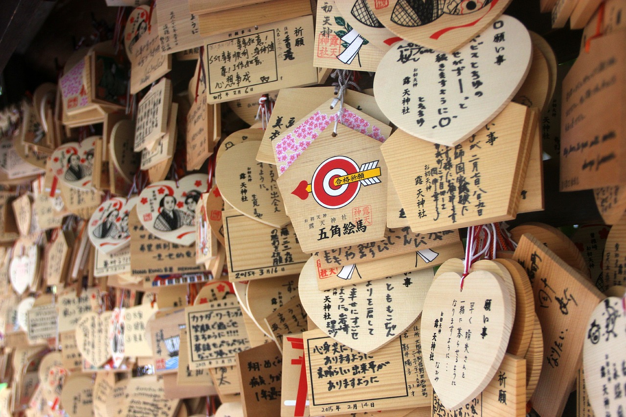丽江留学日本之融入日本社会：文化交流与学术提升的完美平衡