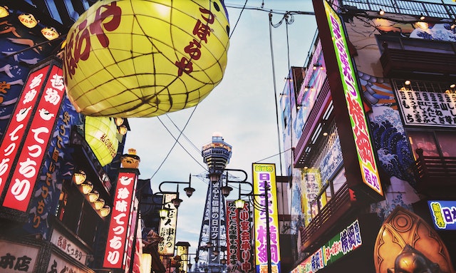 丽江日本留学生活的乐趣与探险：旅行与文化体验